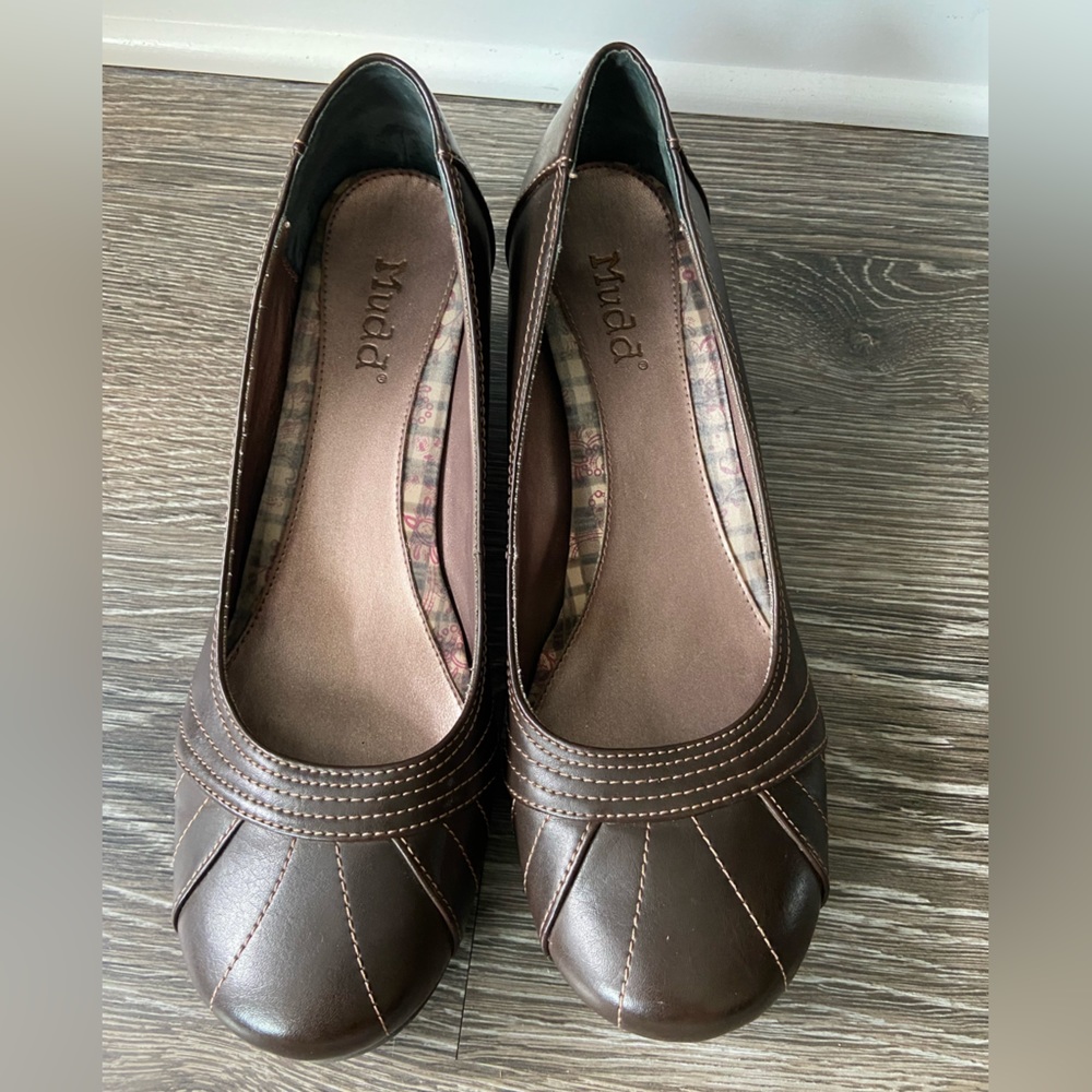 Women’s Mudd Helsinki Brown Wedges Size 10